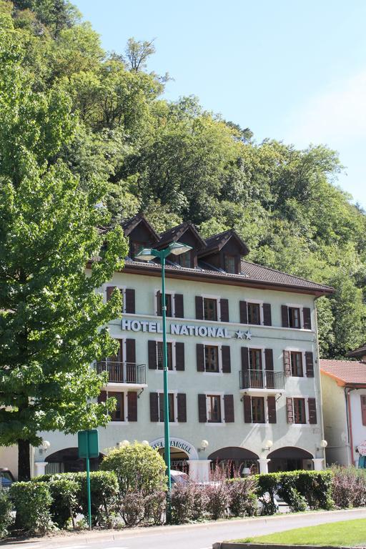 Cit'Hotel Le National Cluses Exterior photo